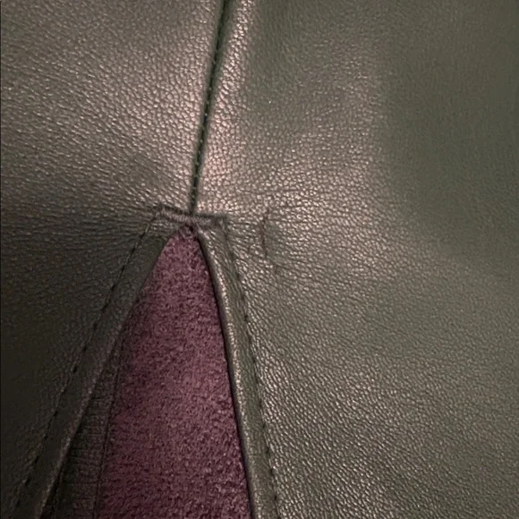 Express High Waisted Green Faux Leather Seamed Pencil Skirt Size 0 - Picture 6 of 12